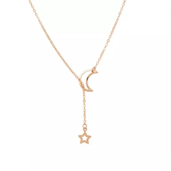 🌟Elegant Gold Moon & Star necklace - Picture 3 of 4